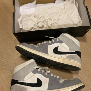 Air Jordan 1 Mid SE Craft "Cement Grey" - size 12 US / 11 UK